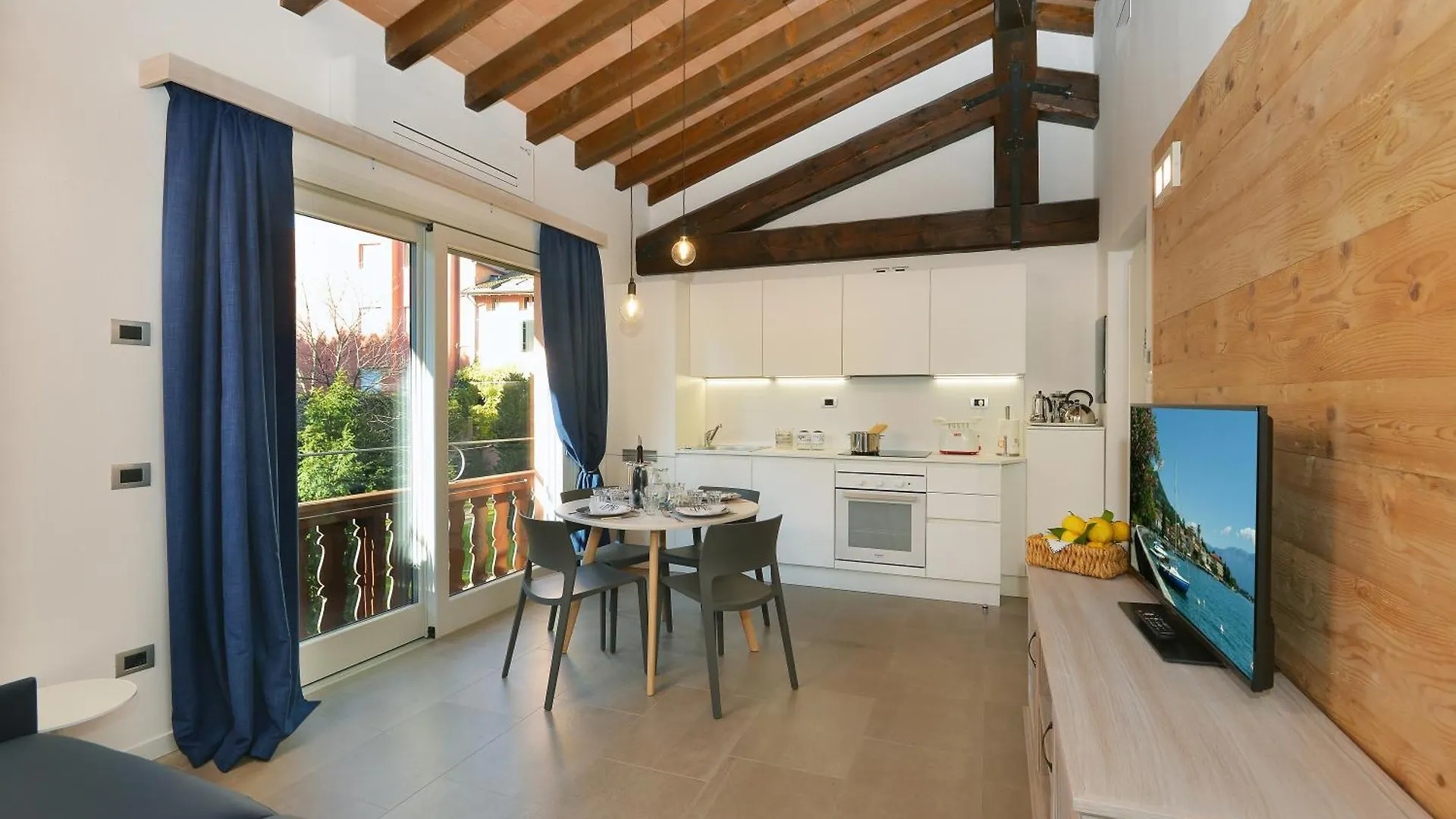 Al Segnavento Montese Apartamento Toscolano Maderno 0*,  Itália